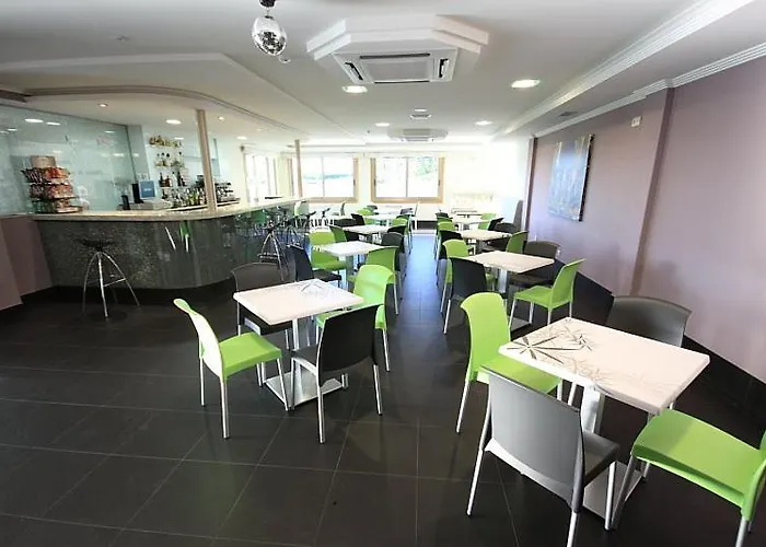 Campomar 3*** Superior 3* 아란자다